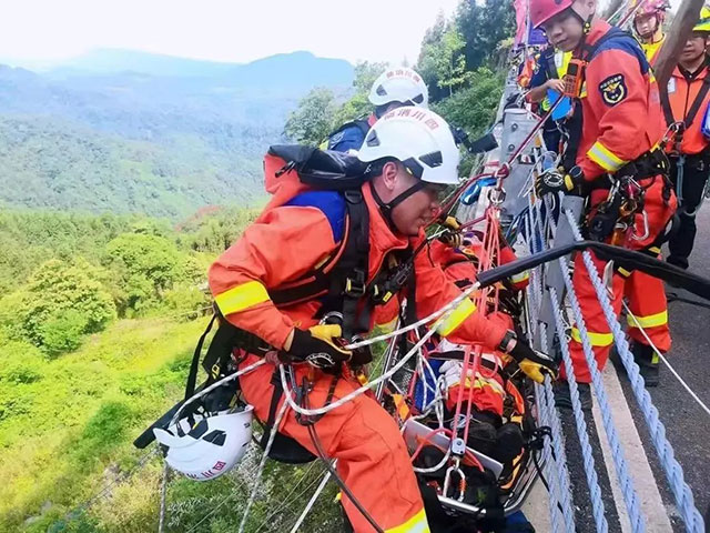 榜樣！古藺消防這名同志榮獲“見義勇為公民”稱號