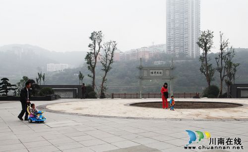 瀘州龍馬潭區(qū)：八大公園 市民閑暇時光好去處(圖1)