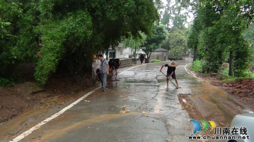 華陽街道：多措并舉做好防汛準備(圖2)