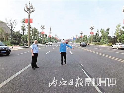 內(nèi)江：報(bào)廢車撞傷行人跑路 警方21小時(shí)偵破(圖1)