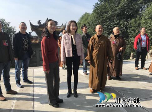 宜賓市翠屏區(qū)政協(xié)民宗臺僑專委會視察翠屏區(qū)新修訂《宗教事務條例》貫徹落實情況(圖1)