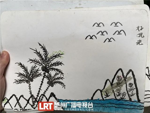 瀘州網(wǎng)紅奶奶車窗作畫畫遍瀘州 車主：舍不得擦(圖8)