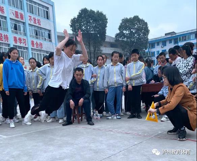 立定跳遠(yuǎn)！瀘州市2021年初中畢業(yè)生升學(xué)體育考試抽考項(xiàng)目抽定(圖1)