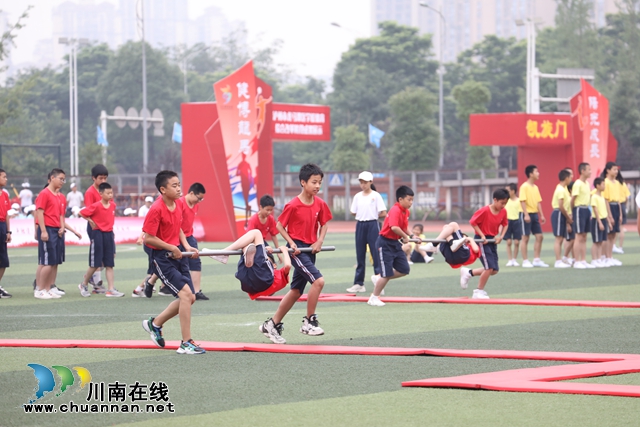 龍馬潭這場8000余名師生參與的活動，讓全國知名專家數(shù)度哽咽！(圖9)