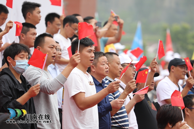 龍馬潭這場8000余名師生參與的活動，讓全國知名專家數(shù)度哽咽！(圖10)